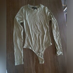 Lulus NWT long sleeved ribbed bodysuit